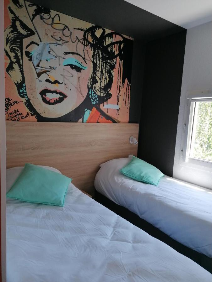 Hotel Kyriad Direct 2*