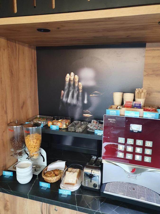 Hotel Kyriad Direct Martigues